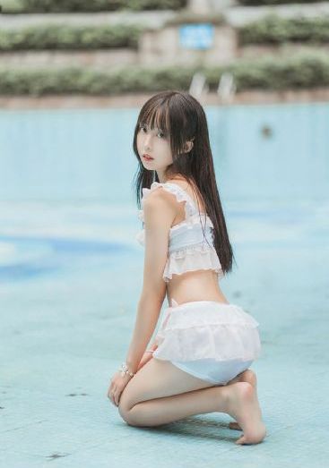 伊人色综合久久久天天蜜桃_BD国语免费全集观看