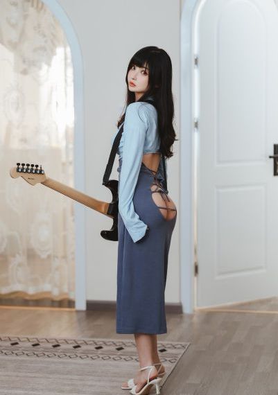 日韩美女写真12p_4K高清免费观看