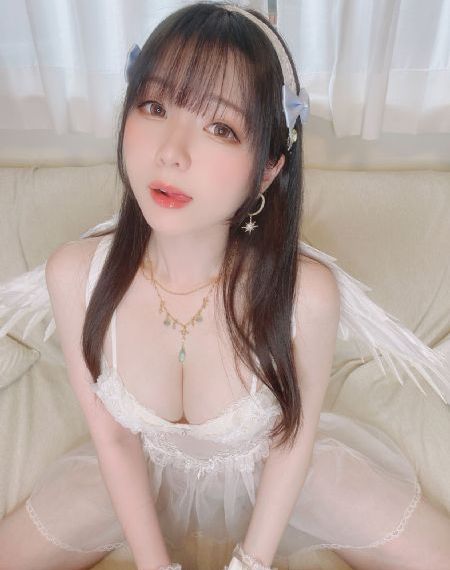 老师办公室透明全身裙套装_国产剧影视在线观看