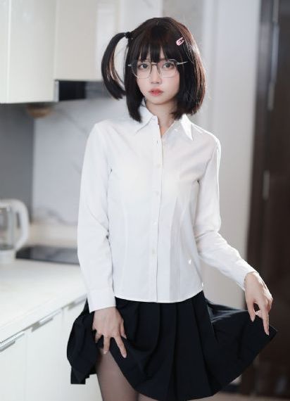 三级午夜_BD英语免费观看视频