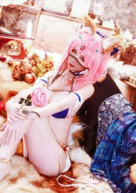 妈妈的朋友1电影_JVID性感写真