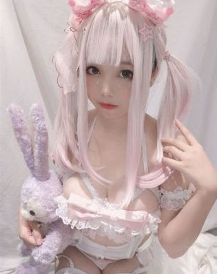 国产美女主播精品_720在线播放观看