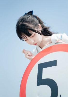 欧美街拍大衣搭配长裙_国产剧高清视频观看