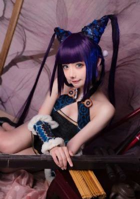 欧美大奶人妖_4K超清在线观看