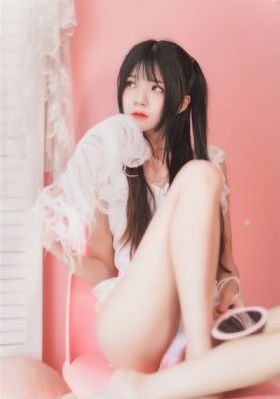 国产精品出租屋女友_720全集免费观看