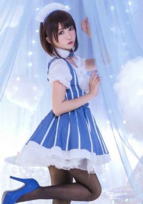欧美白嫩小妞_DVD电影完整版